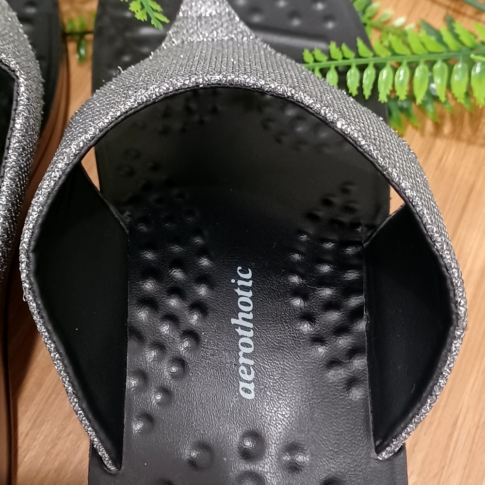 Aerothotic Womensilver Glitter Metalluc Flip Flop Platform Thong Sandals Sz 8.5 - Picture 9 of 12